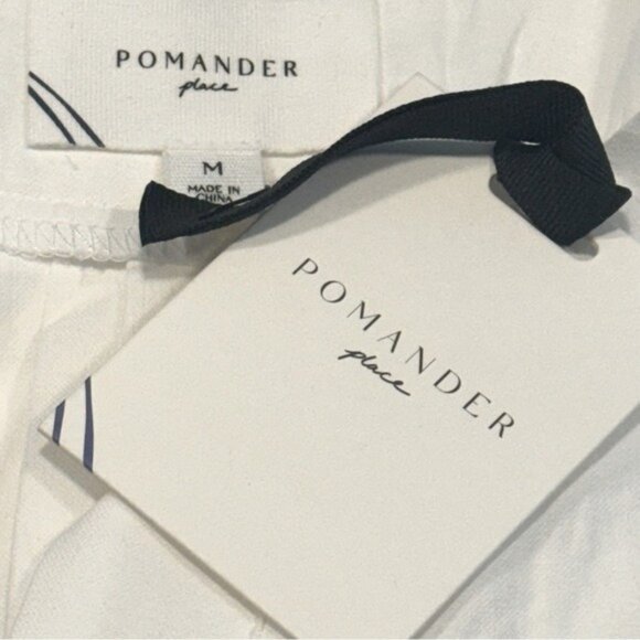 Pomander Place | NEW White Finley Coastal Flutter Sleeve Pleated Top Size M - Picture 8 of 8